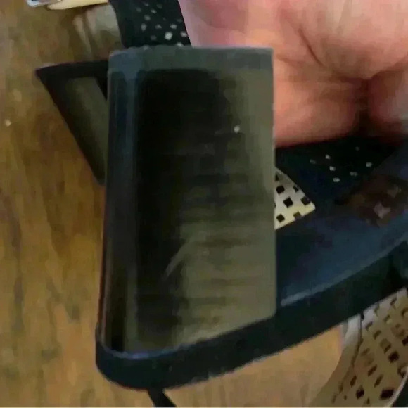 Unisa "Unpryce" open toe black size 6.5 faux perforated suede heels - Picture 9 of 11